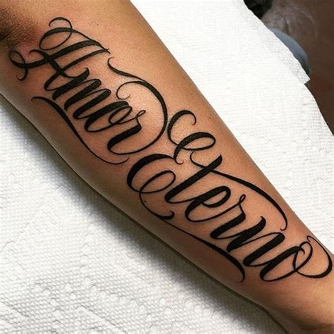 Tatuajes de amor eterno: significados y diseños inspiradores